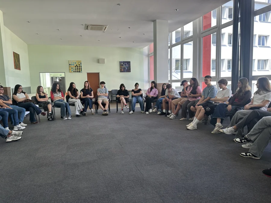 News / Youth in a Connected World: Erasmus+ at Kings - foto